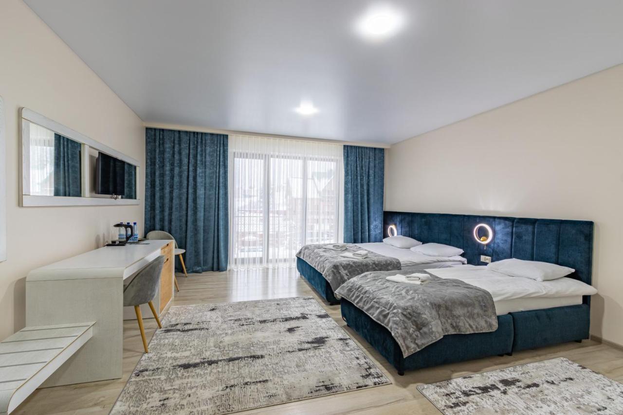 Elena Spa Resort Bukovel Luaran gambar