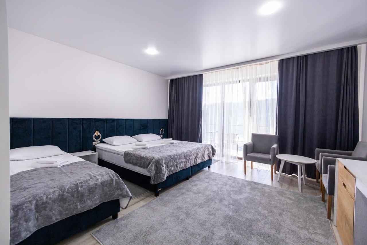 Elena Spa Resort Bukovel Luaran gambar