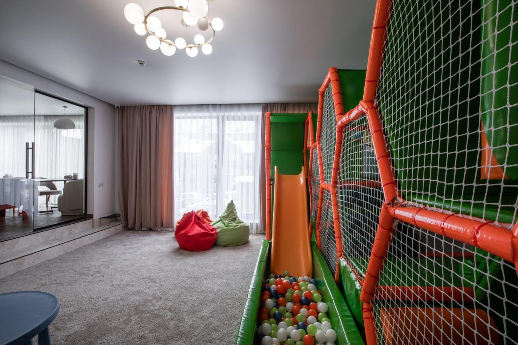 Elena Spa Resort Bukovel Luaran gambar