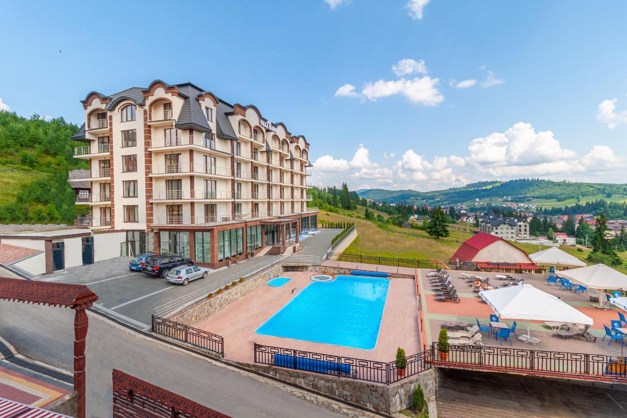 Elena Spa Resort Bukovel Luaran gambar
