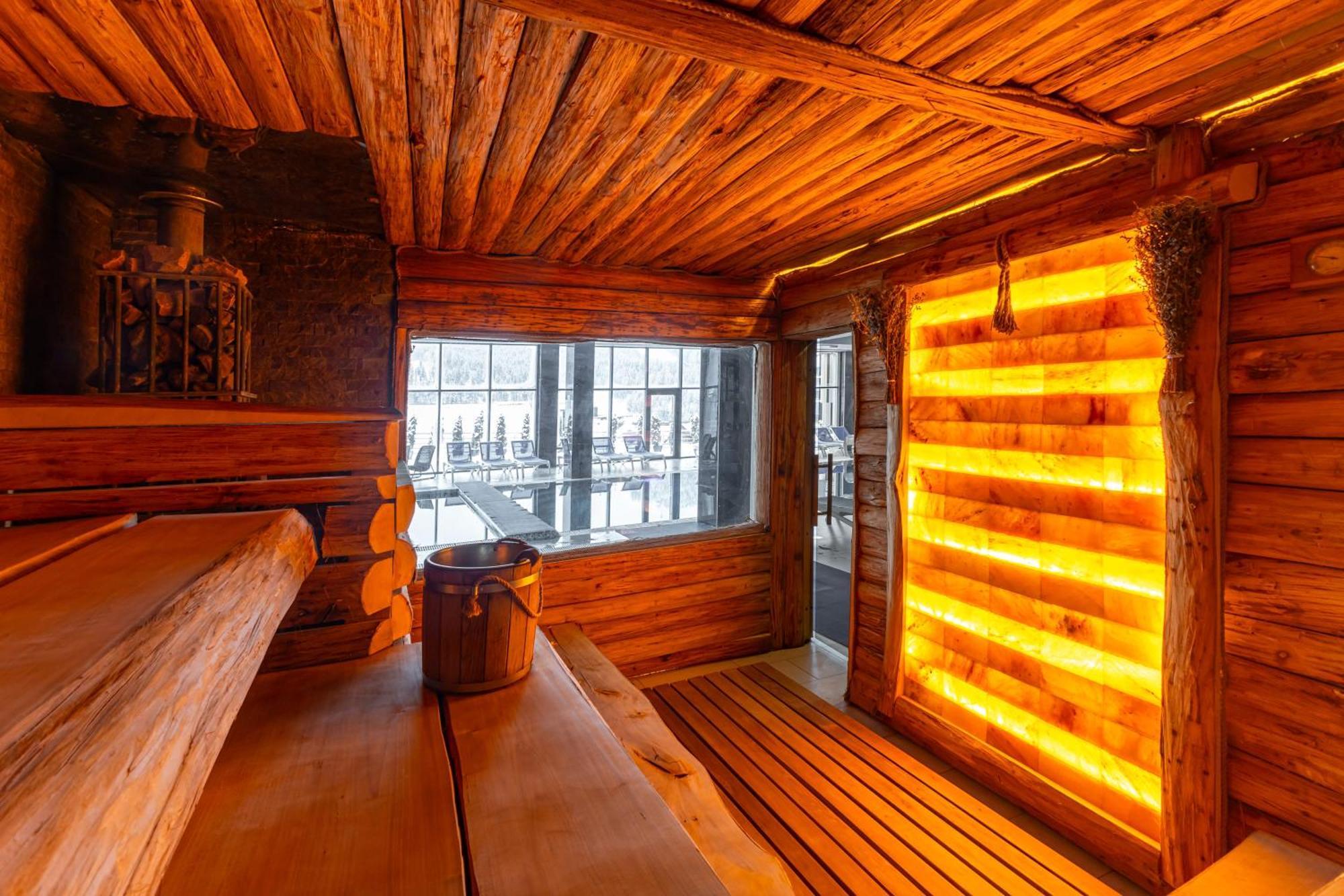 Elena Spa Resort Bukovel Luaran gambar